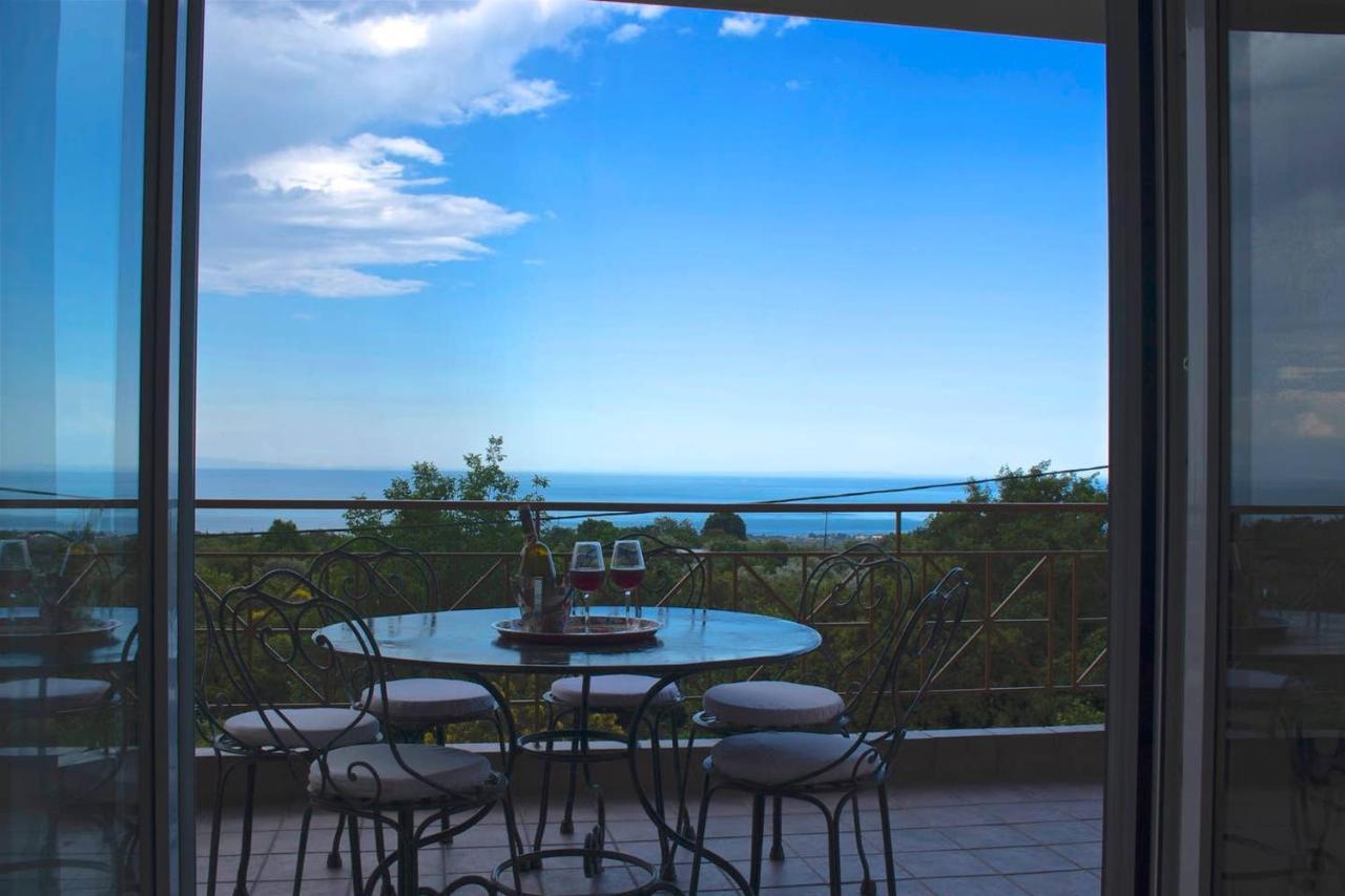 Luxurious Apartment With Sea & Mountain View ลิโตโครอน ภายนอก รูปภาพ